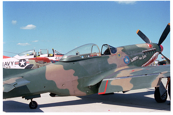 19 P-51D Mustang starboard side