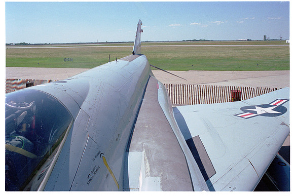 23 F-4D Phantom Top body