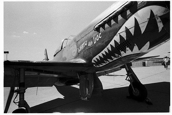 d1071.a05 P-51 starboard side cockpit, nose tiger teeth