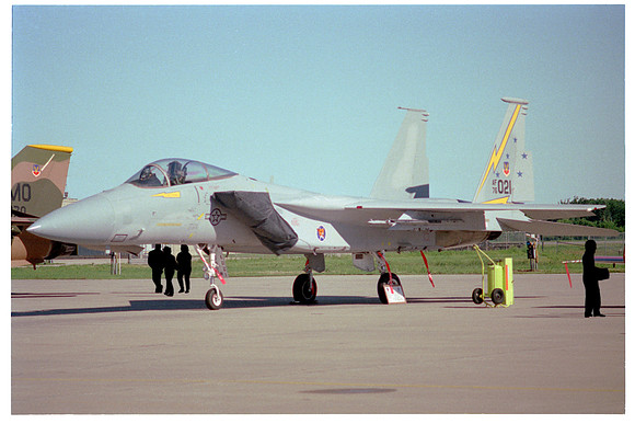 c20a1 F-15A Eagle port side