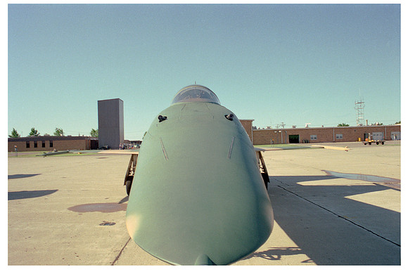 e00 F-5E Tiger Nose Gun
