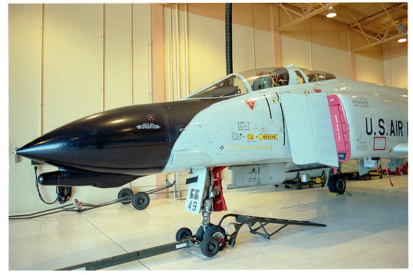 e04 F-4D Phantom Nose