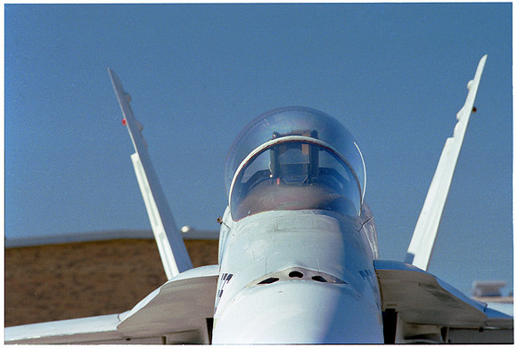 f05 FA-18B nose