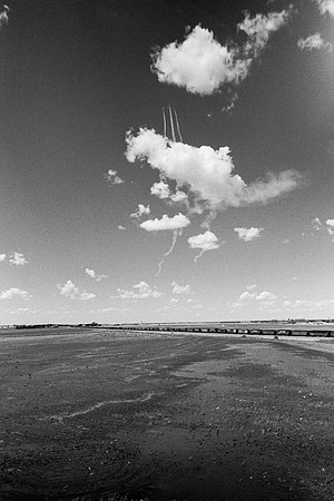 i22 Blue Angel 6-plane formation climbs