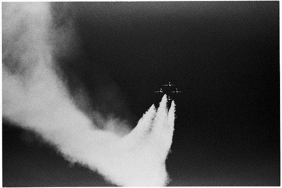 h27 Blue Angels A-6 diamond climb