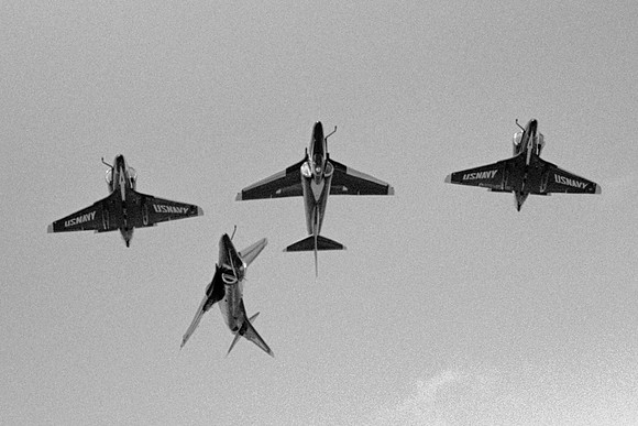 h25 Blue Angels A-6 diamond break inverted