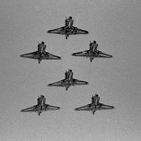 h37 Blue Angels A-6 6-plane pass