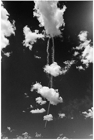 i23 Blue Angel 6-plane formation dives