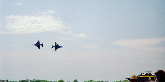 c01a Blue Angel Solo Opposing Pass