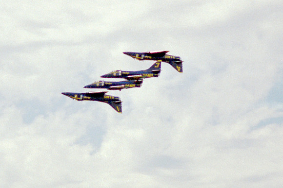c03a Blue Angel Double Farvel