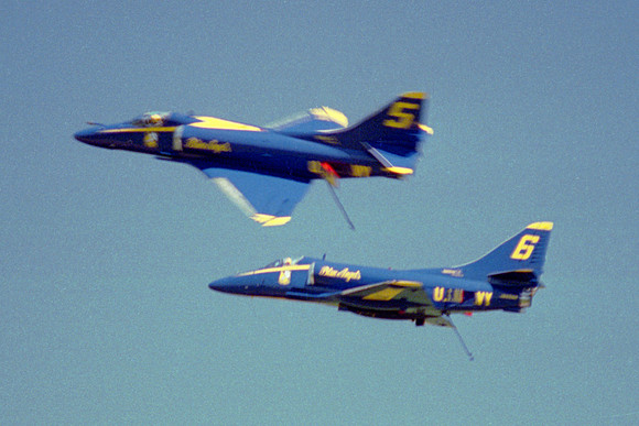 e10 Blue Angel Solo Dirty Pass
