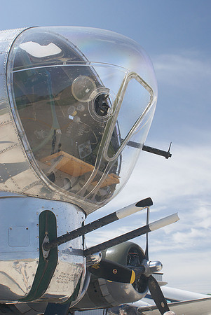 B-17G Nose Guns