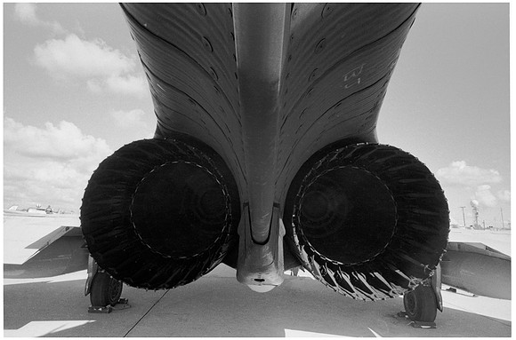 1092.44a F-101 Voodoo engines