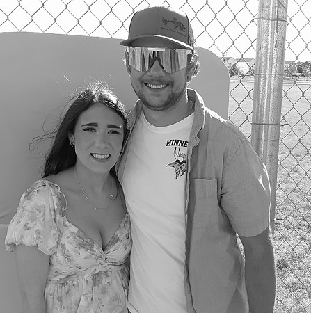2025 1019 1429 21bw