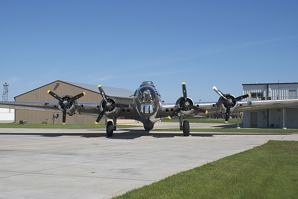 Flying Fortress Engines Slowing