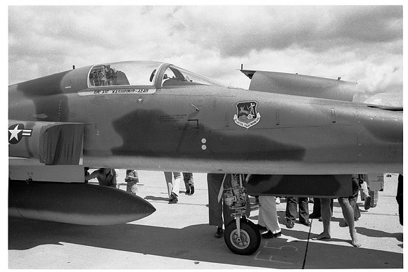 d32 F-5 Nose Wheel