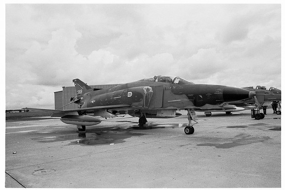 d01 F-4 Phantom