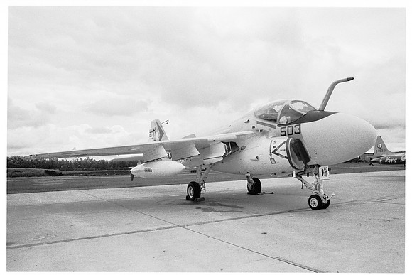 d05 A-6 Intruder