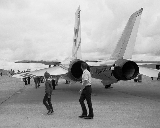 d26 F-14 Tomcat tail