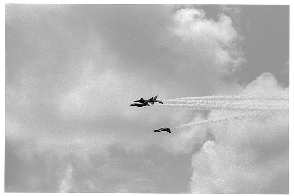 e31 Blue Angels Diamond burst