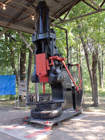 Steam Hammer