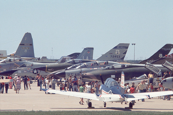 r15 flightline
