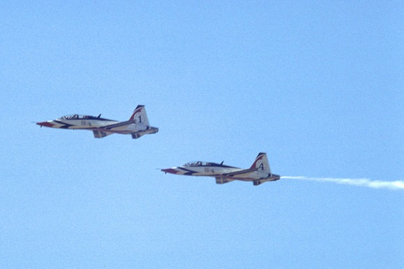 r28 Thunderbird pass 1,4
