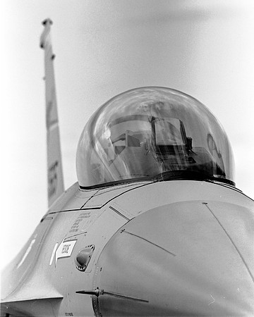 a13 F-16 Falcon nose cockpit canopy tail