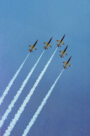 b07 Thunderbird finger climb