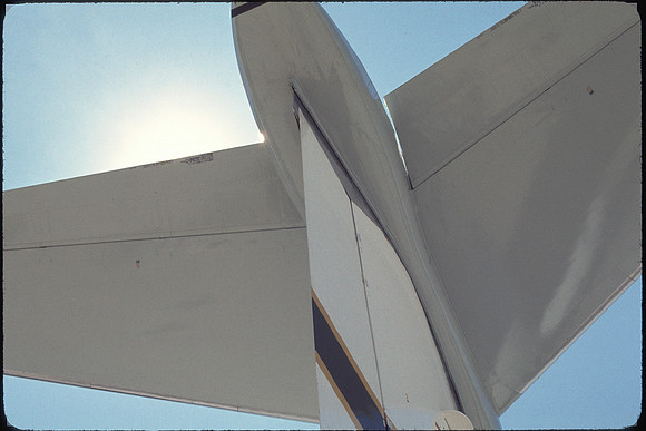 r08 C-141 tail