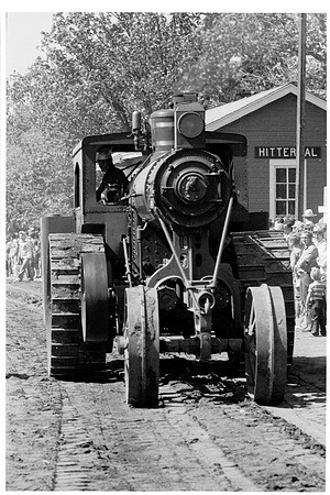 11 Bulldog tractor in parade