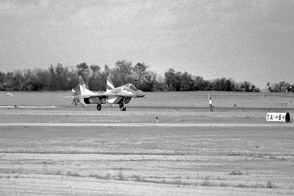 1992 0725 H03, 1299