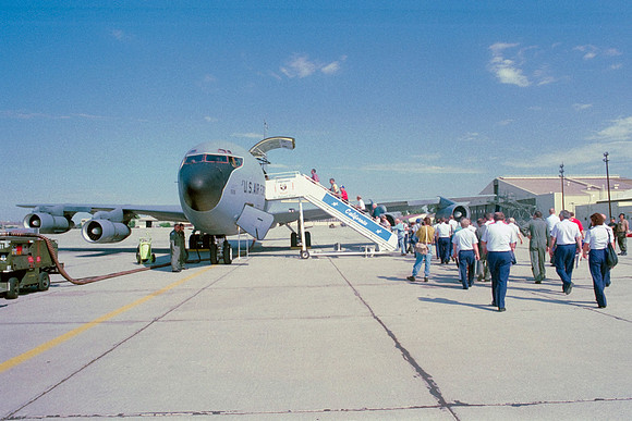 1994 0810t11