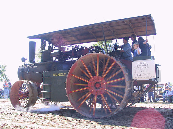 Rumely Rumbles By