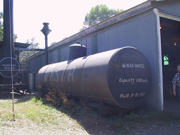 6000 Gallon Water Tank
