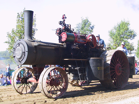 Advance Rumely