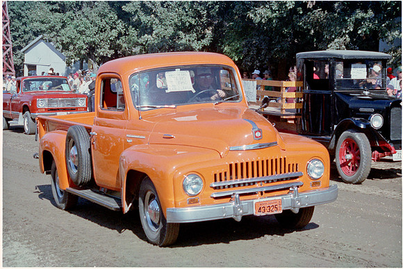 International L110
