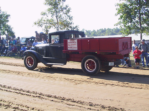 1932 International B2