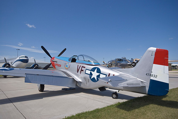 DC-3, P-51D. B-25J