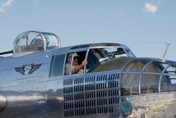 Steering B-25J