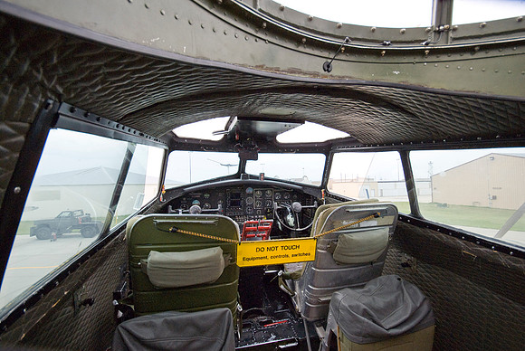 B17 Cockpit