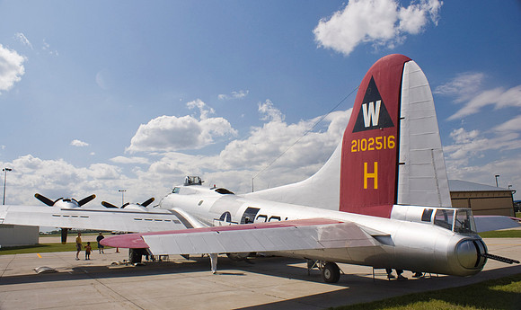 Sun Washed B-17G
