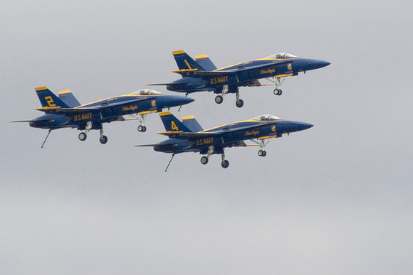 Blue Angels Gear Down