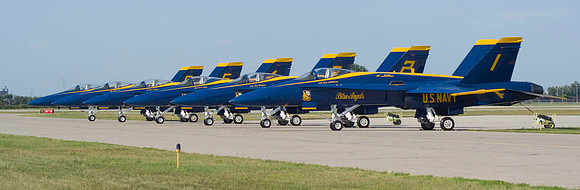 Blue Angels Wait For The Afternoon Show