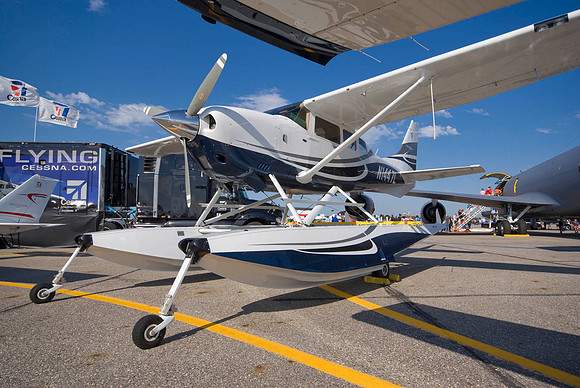 Cessna Float Plane