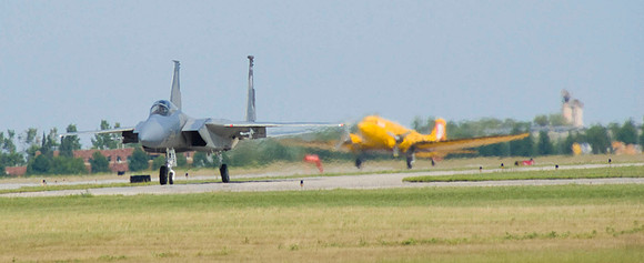 Eagles Taxi To The NDANG