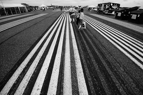 Stay Between The Lines