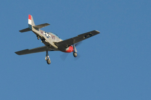 Mustang, Gear Down