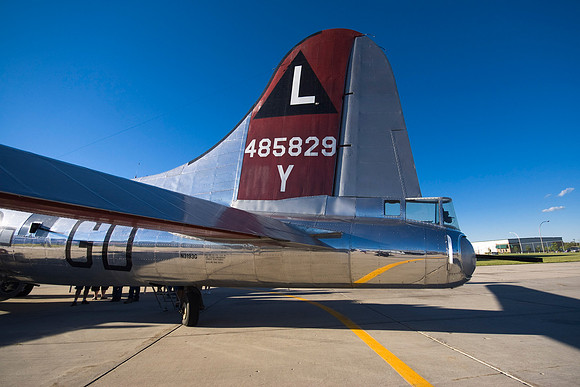 B017G Tail
