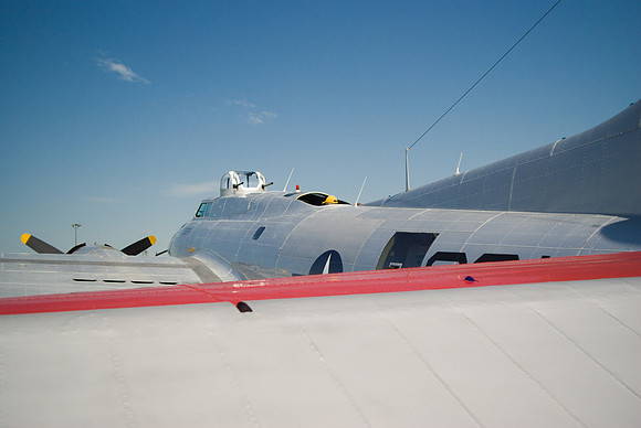 Yellow Hat Observation Port